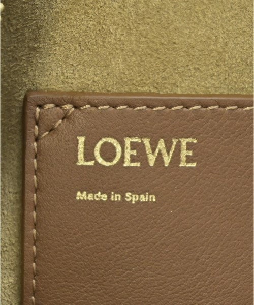 LOEWE กระเป๋าถือ