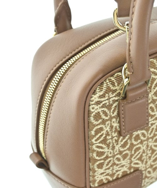 LOEWE กระเป๋าถือ