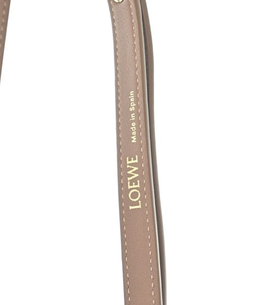 LOEWE กระเป๋าถือ