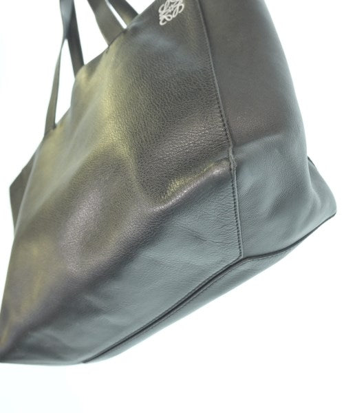 LOEWE กระเป๋าถือขนาดใหญ่