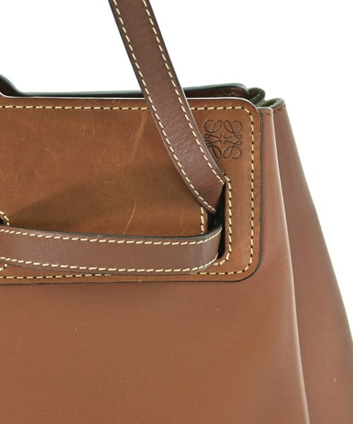 LOEWE กระเป๋าถือขนาดใหญ่