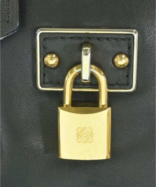 LOEWE กระเป๋าถือ