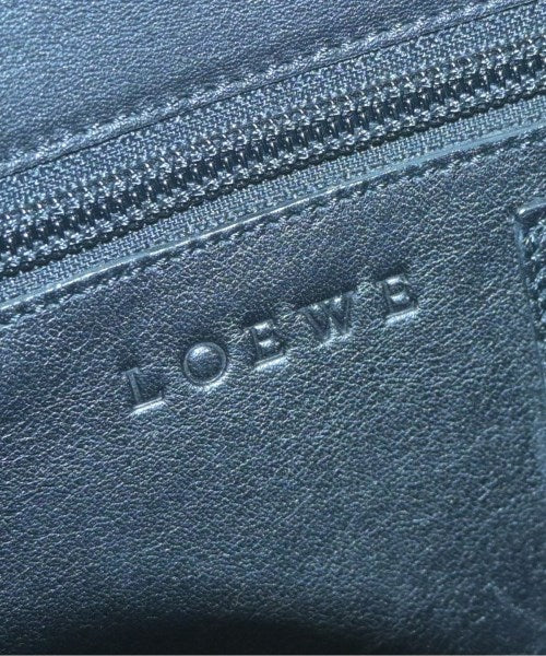 LOEWE กระเป๋าถือ