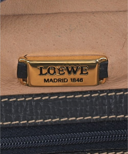 LOEWE กระเป๋าถือ
