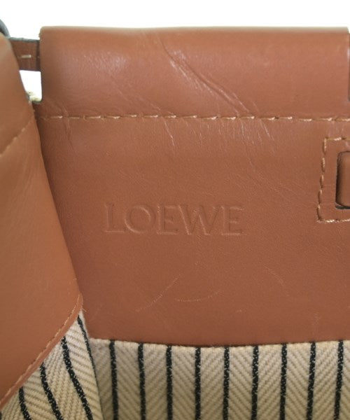 LOEWE กระเป๋าถือขนาดใหญ่