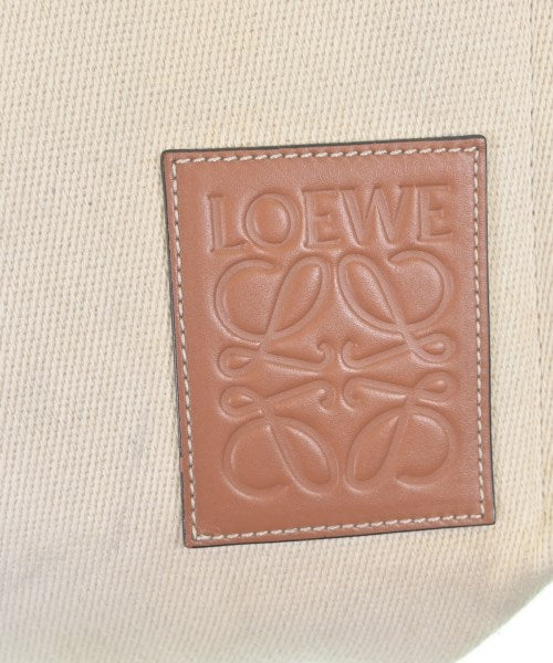 LOEWE กระเป๋าถือขนาดใหญ่