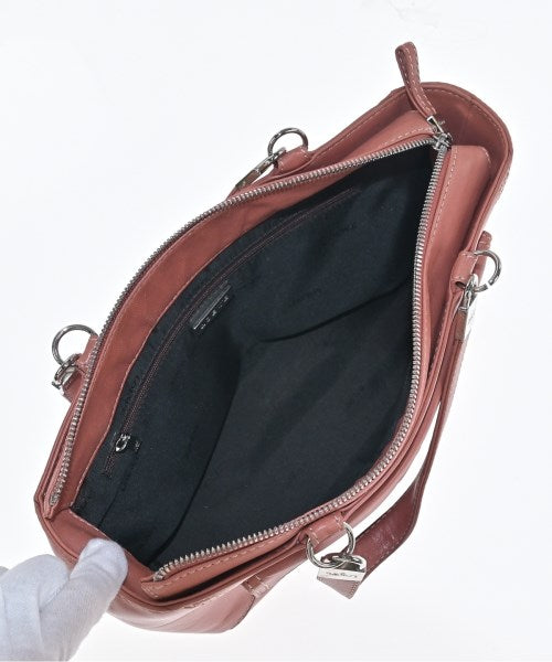 LOEWE กระเป๋าถือ