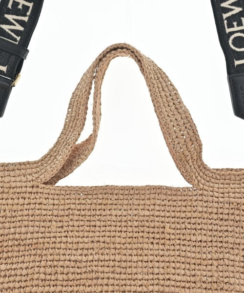 LOEWE กระเป๋าถือ