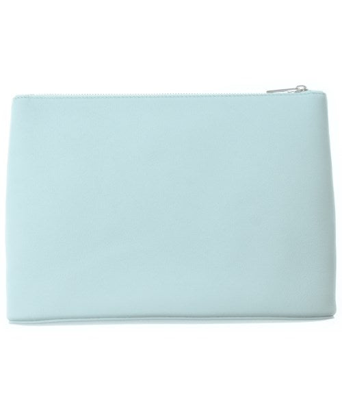 LOEWE คลัตช์