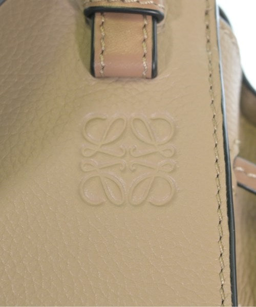 LOEWE กระเป๋าถือ