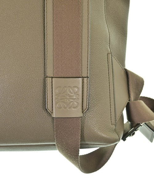 LOEWE เป้สะพายหลัง