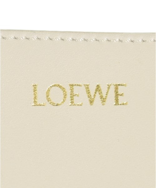 LOEWE กระเป๋าถือขนาดใหญ่