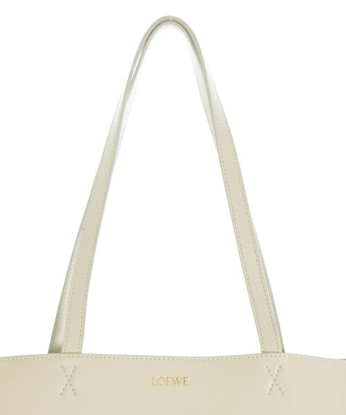 LOEWE กระเป๋าถือขนาดใหญ่