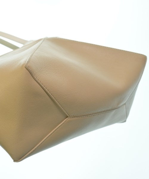LOEWE กระเป๋าถือขนาดใหญ่