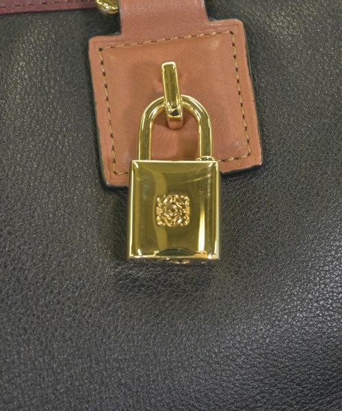 LOEWE กระเป๋าถือ