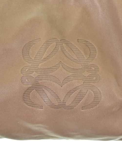 LOEWE กระเป๋าถือขนาดใหญ่