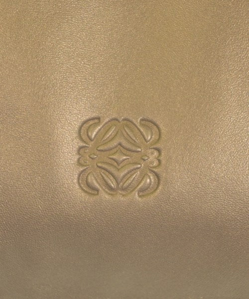 LOEWE กระเป๋าถือขนาดใหญ่