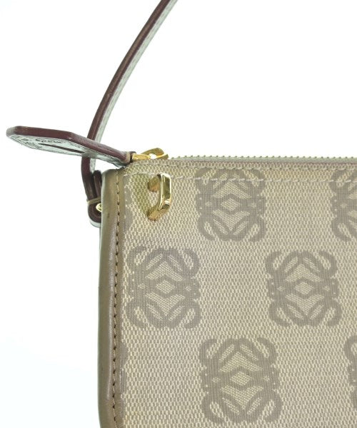 LOEWE กระเป๋าถือ