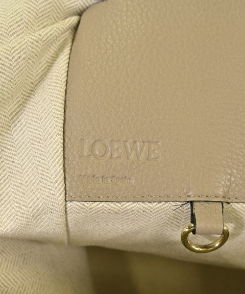 LOEWE กระเป๋าถือ