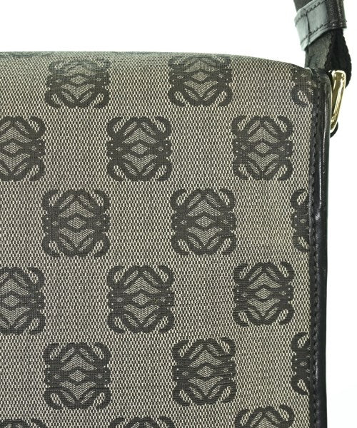 LOEWE กระเป๋าสะพาย