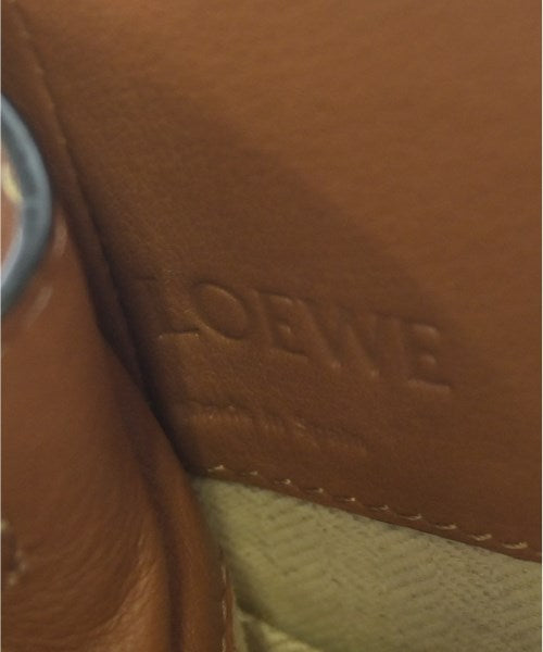 LOEWE กระเป๋าสะพาย