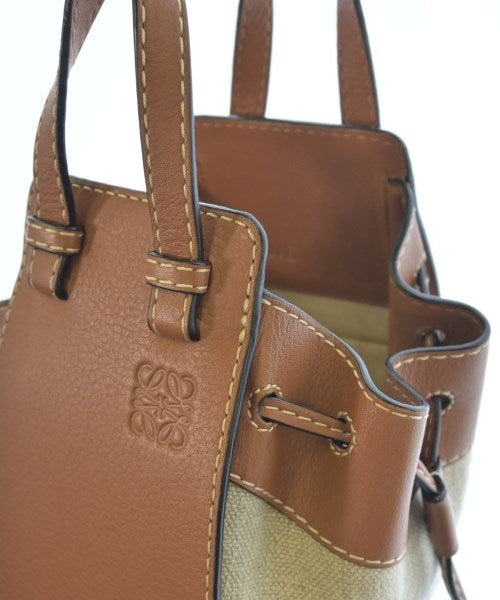 LOEWE กระเป๋าสะพาย