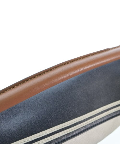 LOEWE กระเป๋าสะพาย