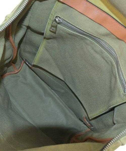 LOEWE เป้สะพายหลัง