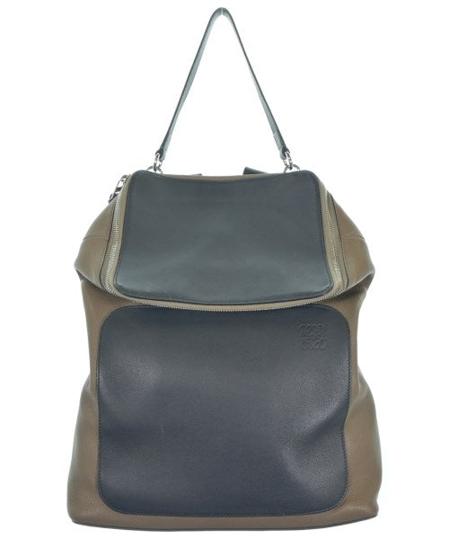 LOEWE เป้สะพายหลัง