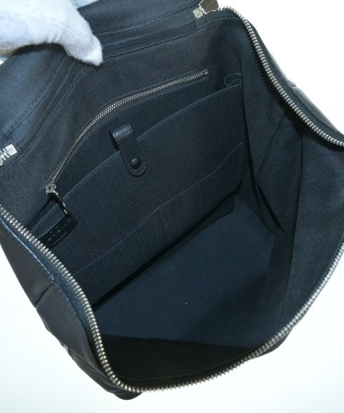 LOEWE เป้สะพายหลัง