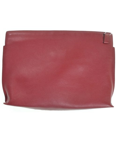 LOEWE คลัตช์