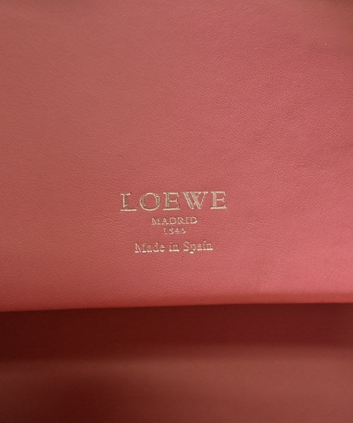 LOEWE กระเป๋าถือขนาดใหญ่