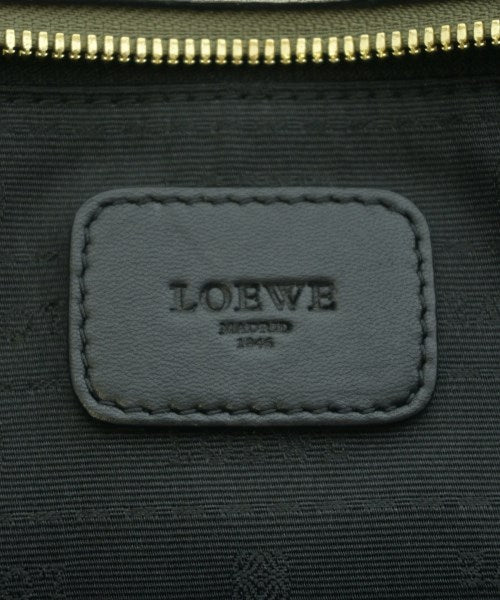 LOEWE กระเป๋าถือ