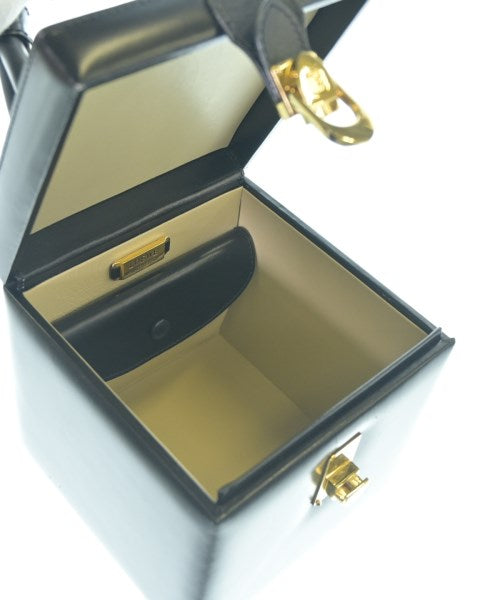 LOEWE กระเป๋าถือ
