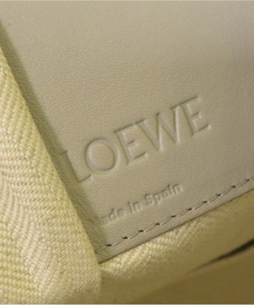 LOEWE กระเป๋าสะพาย