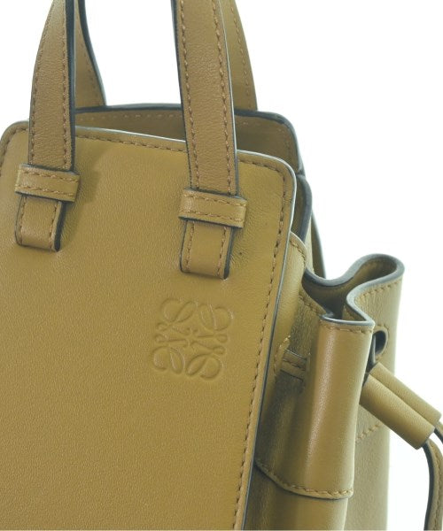 LOEWE กระเป๋าถือ
