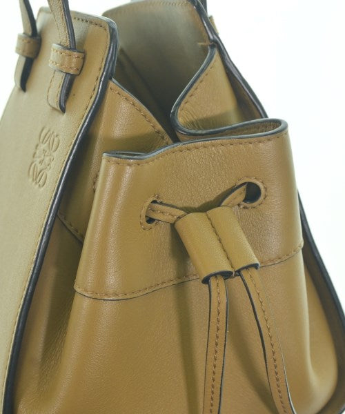 LOEWE กระเป๋าถือ