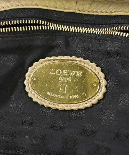 LOEWE กระเป๋าถือ