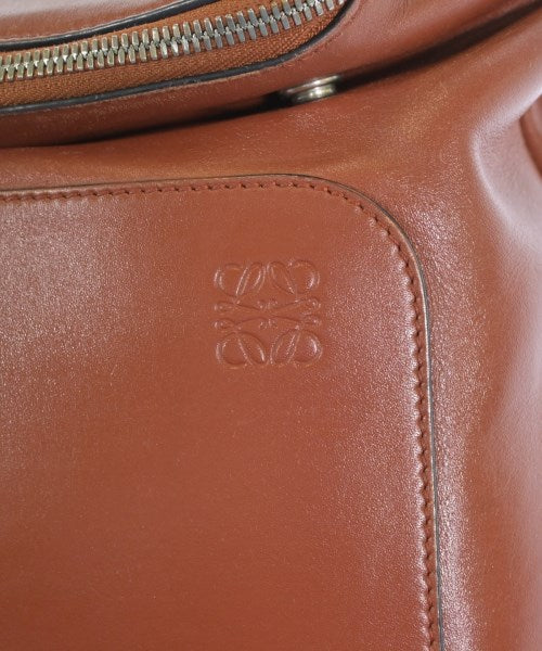 LOEWE เป้สะพายหลัง