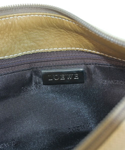 LOEWE กระเป๋าถือ