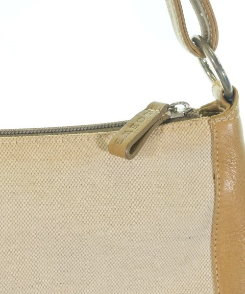 LOEWE กระเป๋าถือ