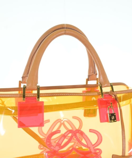 LOEWE กระเป๋าถือ