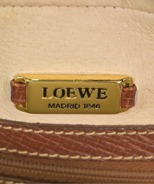 LOEWE กระเป๋าถือขนาดใหญ่