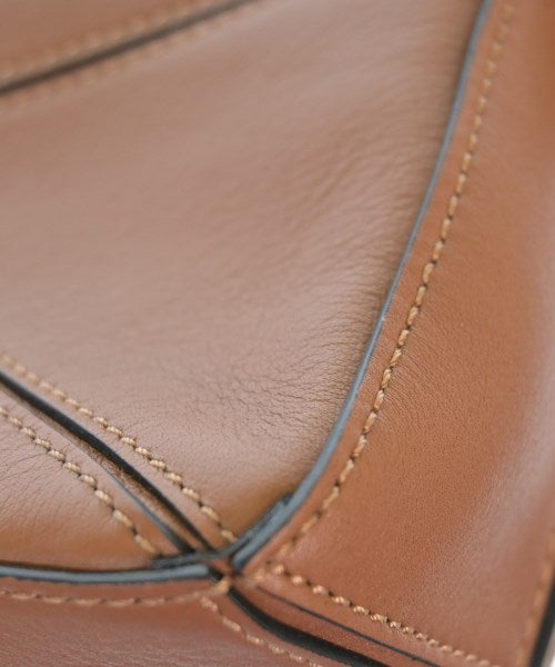 LOEWE กระเป๋าสะพาย