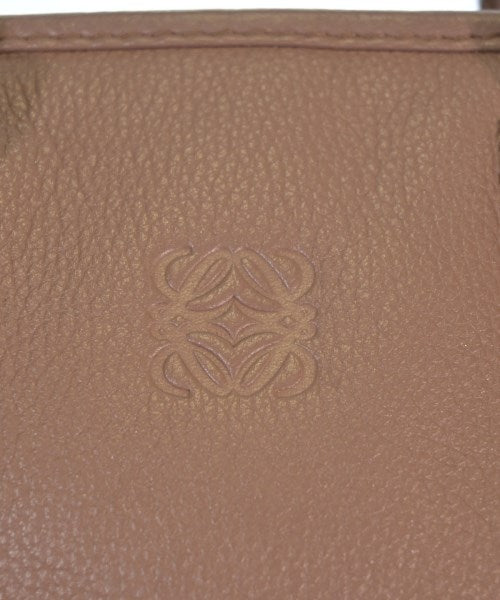 LOEWE กระเป๋าถือ