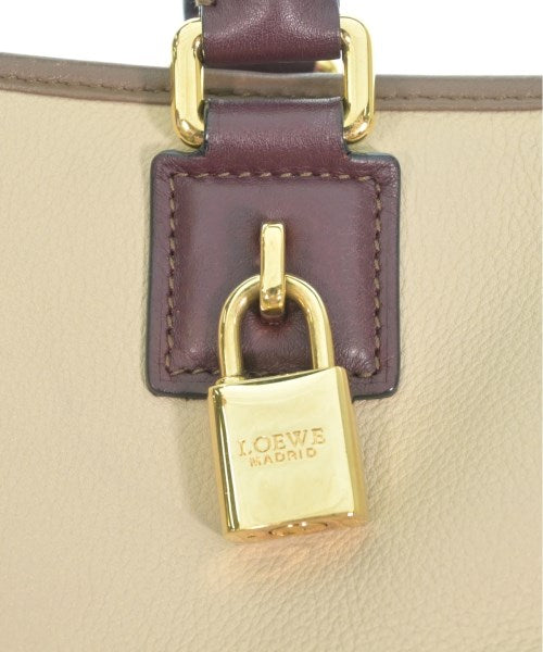 LOEWE กระเป๋าถือ