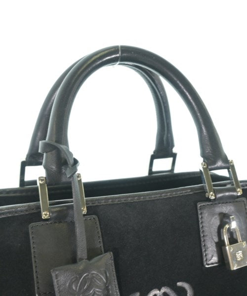 LOEWE กระเป๋าถือ