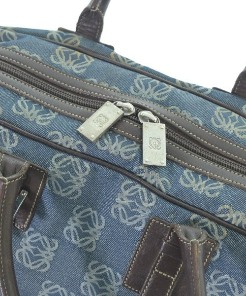 LOEWE กระเป๋าถือ