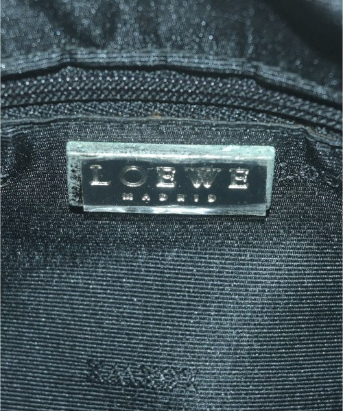 LOEWE กระเป๋าถือ