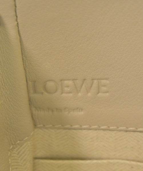 LOEWE กระเป๋าถือ